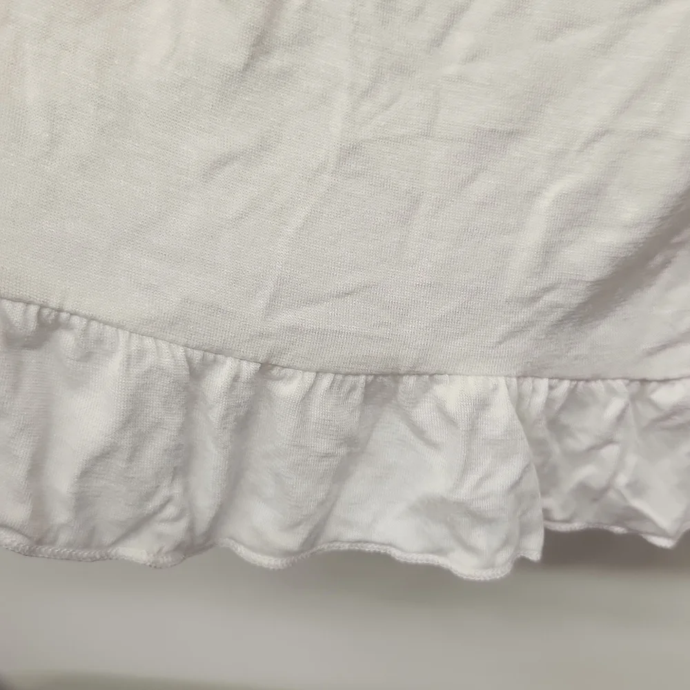 Fantastic Fawn White T-shirt With Ruffles Size Large - Picture 3 of 5